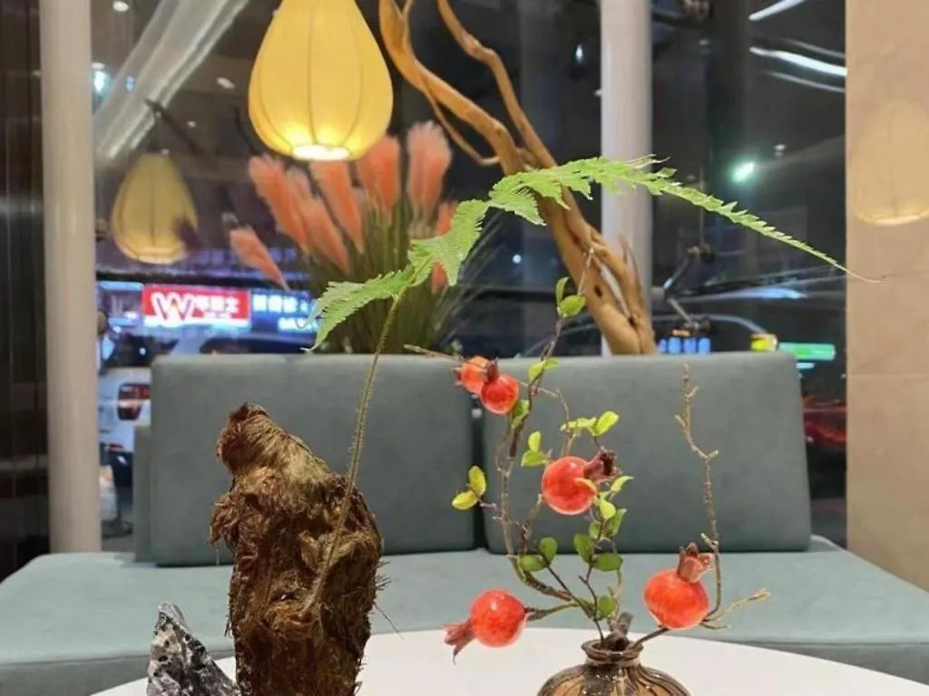 Greentree Inn Luoyang Railway Station Wangfujing Wangcheng Park China